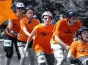 Evénement août, Mobile Ville lance défi Paris-Bruxelles, fauteuils roulants rollers