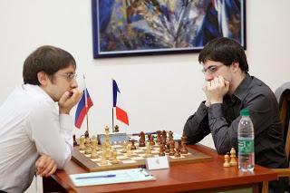Échecs : Maxime trébuche, Nakamura passe