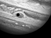 Hubble photographie l’œil Jupiter