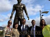 formes généreuses pour statue Ronaldo