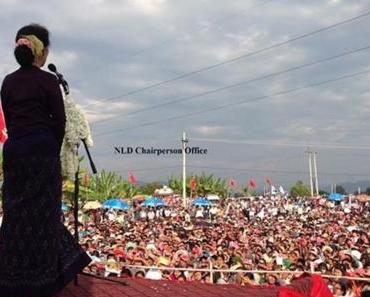 Aung San Suu Kyi en première ligne pour l'unité et le respect de toutes les ethnies et communautés en Birmanie