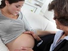 GROSSESSE: Seule femme prend poids Obstetrics Gynecology