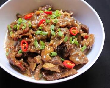 Porc au caramel au poivre (Thịt kho tiêu)
