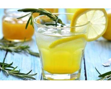 20 bonnes raisons de boire de l’eau, du citron et du miel