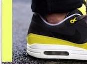 SNEAKERS Ajustables, elles changent couleur selon envies