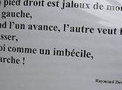 Gauche…, droite…, gauche, droite nous marchons