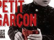 Petit Garçon enfant terrible peut cacher autre