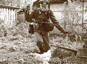 ans, soldats Wehrmacht s’attaquaient poules