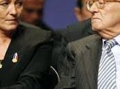 Marine père regardent chiens faïence (voir photo)