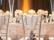 tables réception mariage chic blanc gris