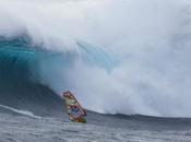 s’attaque plus grosse vague Tasmanie planche voile