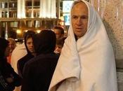 drôles moyens pour faire adversaire avant rencontre?