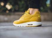 Nike Ultra Moire “Dark Citron”