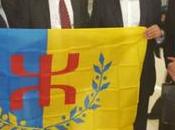 levée drapeau Kabyle fait trembler pouvoir