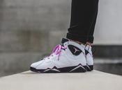 Jordan Retro Fuchsia Glow