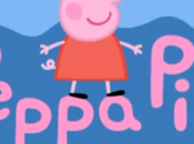enfants s’amusent avec Peppa