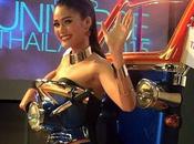 Thaïlande Miss Univers 2015, c'est l'année robe (vidéo)