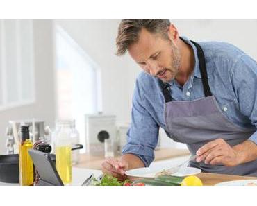 10 bonnes raisons de sortir avec un homme qui cuisine