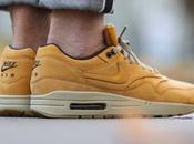 Nike Wheat Pack