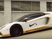 joueurs distribuent Nike Lamborghini