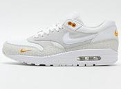 Nike Premium Kumquat