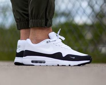 Nike Air Max 1 Ultra Essential Black & White