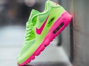Nike Breeze Ghost Green