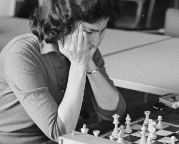 Jouez à la question du mercredi sur les échecs