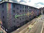 Plus 15000 oiseaux papier pour cette fresque Paris