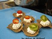 Tartelettes noir,fromage frais ciboulette echalotes(salon vache)