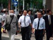 Japon encourage hommes passer mode cool