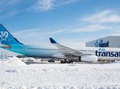 premier appareil couleurs anniversaire d’Air Transat