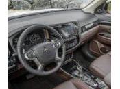 Mitsubishi dévoile l’Outlander 2018 équipé CarPlay