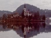 minute Viking Land Below (Suède)