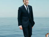 Macron marche l'eau Economist