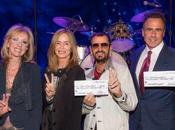 Ringo Starr gros chèque pour victimes attentats #RingoStarr #lasVegas
