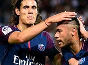 Edinson Cavani envoie message fort Kylian Mbappé