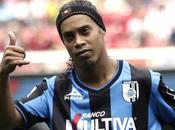 magnifique Ronaldinho lors d’un match charité