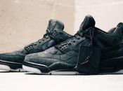 Découvrez plus détail Jordan Kaws Black