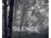 Silences. Maintenant elle comme autres...