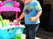 Marcus découvre jouets signés LeapFrog V-Tech pour l'été