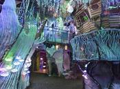 Meow Wolf installation géante créée centaine d’artistes