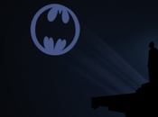 Paris projeter Bat-signal dans ciel