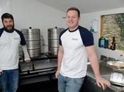 plus petite microbrasserie d'Angleterre pompe pintes semaine dans abri jardin Bière artisanale