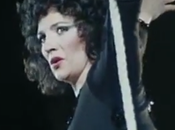 Coline Serreau actrice, metteur scène, réalisatrice, scénariste, compositrice, chef chœur et...trapéziste