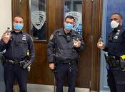 Craft beer entreprise bière Staten Island fait d’un désinfectant pour mains travailleurs première ligne Houblon