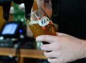 Craft beer pubs britanniques avec jardins bière sont mieux placés pour rouvrir, selon organisme commercial l’industrie Bière noire