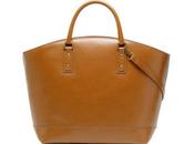 main homme economisez exclusive pour vous