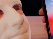 homme contourne l'identification faciale l'iPhone avec masque imprimé