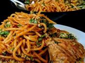 One-pan crispy spaghetti chicken. Spaghettis Poulet croustillants.